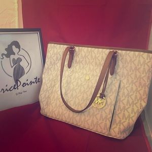 Michael Kors White Large Limited Edition